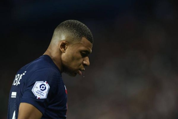  واکنش پی‌اس‌جی به قرارداد باورنکردنی امباپه