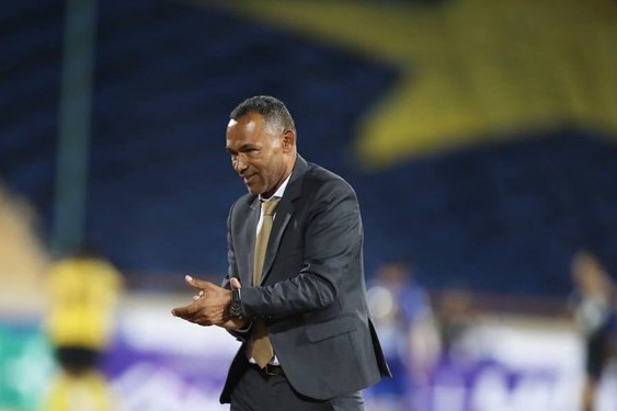 مورایس سپاهان باید برنده میشد نمی توانم 12 بازیکن در زمین بگذارم