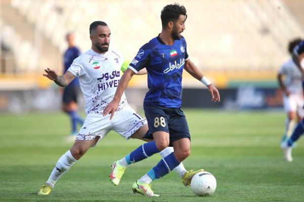 رضاوند زمین مسابقه کیفیت مساعدی نداشت کسب 3 امتیاز مهم بود که به آن رسیدیم