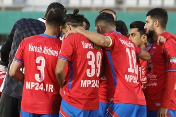 بیانیه نساجی پس از باخت در اراک؛ از سرماخوردگی بازیکنان تا اشتباهات پیاپی داوری فراموشی روزهای مظلومانه برای فتح سوپرجام