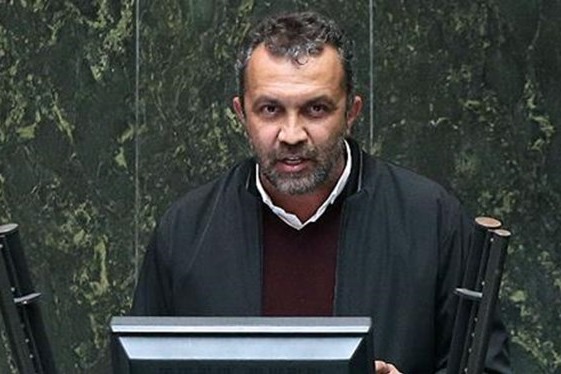 فروردین معافیت ملیپوشان منوط به رضایت مردم است استعفای وزیر ورزش باید تمام حاشیهها را کنار بگذاریم