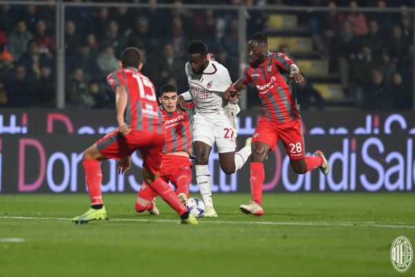  توقف غیرمنتظره میلان در شبی که 3 امتیاز کم‌ترین حقش بود