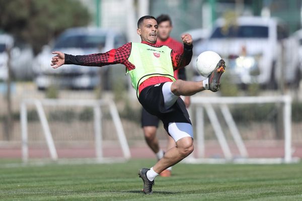  جزییات افزایش رقم قرارداد مدافع پرسپولیس