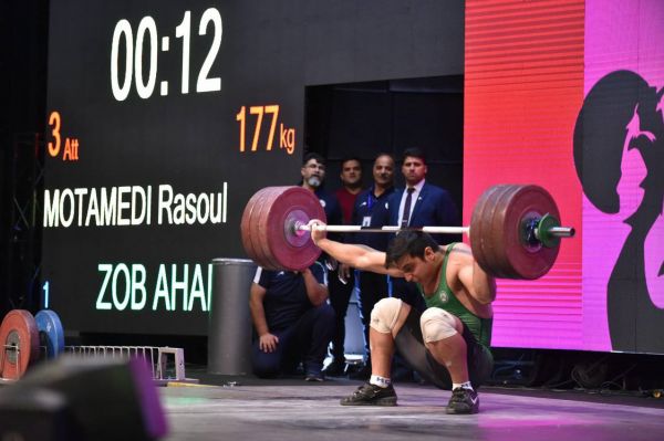  شانس کسب مدال وزنه برداری در مسابقات جهانی مصدوم شد +عکس