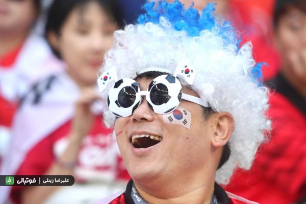  گزارش تصویری اختصاصی  تماشاگران تیمهای کره جنوبی و اروگوئه
