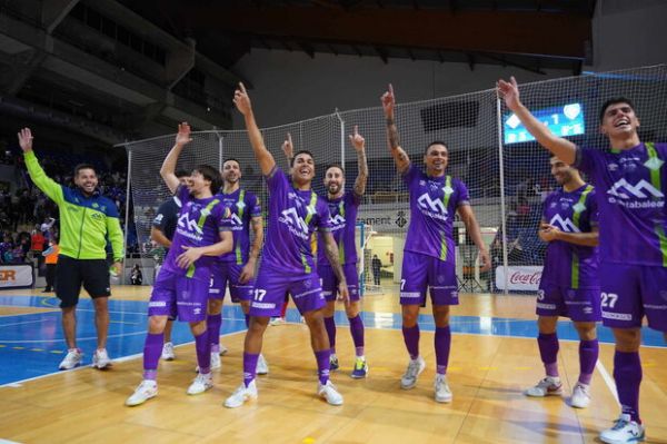  حذف شوکه کننده بارسلونا و پیروزی پالما در غیاب حسین طیبی