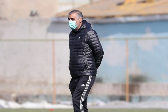 مدیرعامل هوادار بهتاج یا در جریان نیست یا صداقت ندارد