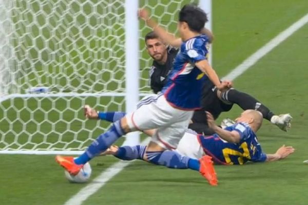  گل دوم ژاپن به اسپانیا چگونه تایید شد