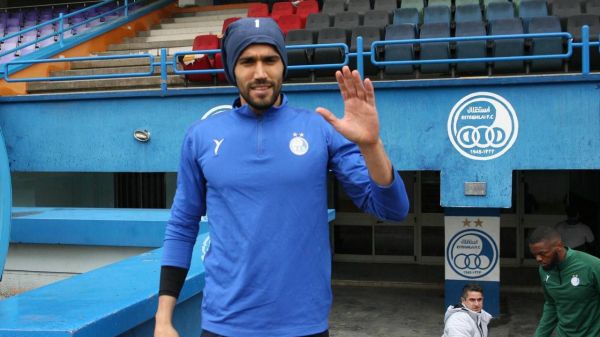 دروازه بان استقلال با روحیه در تمرین حسینی برای دربی استارت زد