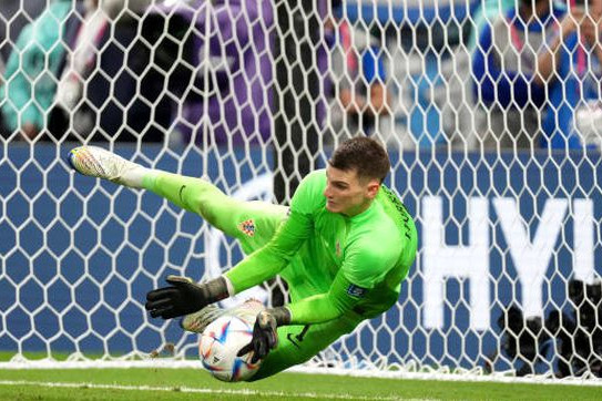  روزی که اسطوره رئال مادرید استعداد دروازه‌بان کرواسی را کشف کرد