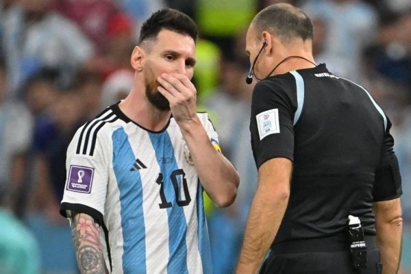  صحبت‌های جنجالی مسی درباره فن خال و داور بازی آرژانتین - هلند