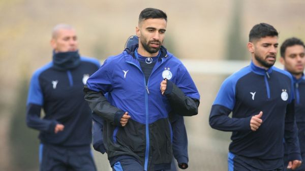 مطهری مهاجم استقلال در دربی