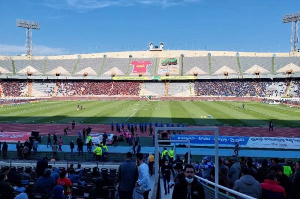 تکلیف حضور تماشاگران در دربی مشخص میشود