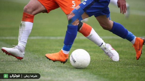 تاپ سکرت آقای سرمربی شاگردش را نمیشناخت