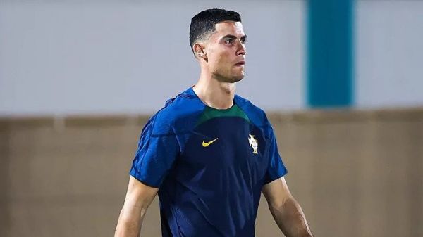 رونالدو در انتظار روشن شدن آیندهاش به دبی پناه برد