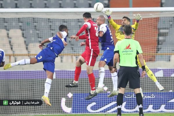 گزارش ویژه 10 نکته از دربی 99 کلکسیون اشتباهات باورنکردنی