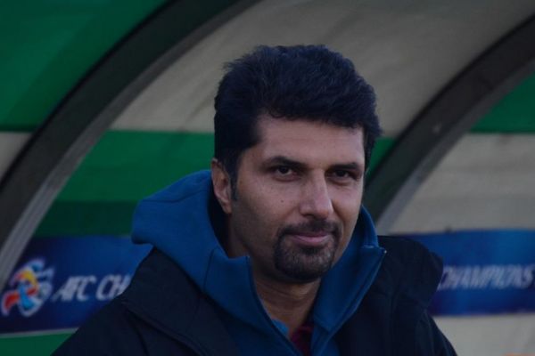  واکنش عجیب حسینی به قهر تمیروف؛ او نمازش را اول وقت می‌خواند