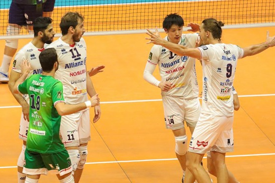 شکست یاران عبادیپور در شب غیبت ستارههای مونزا