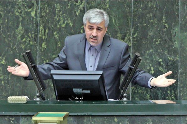 جلسه حیاتی وزیر ورزش در مجلس سجادی در آستانه کارت زرد دوم و استیضاح