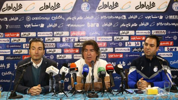  اتفاق عجیب در کنفرانس خبری استقلال  رابطه ساپینتو و زرندی شکرآب است