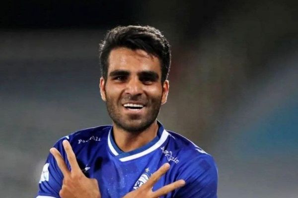  بیمارستانی به نام استقلال؛ مرادمند هم مصدوم شد