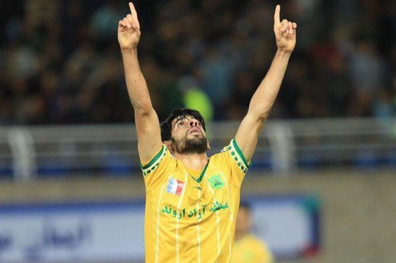 پرونده جنجالی جدید در فوتبال ایران بازیکن نفت آبادان هم غیرمجاز است