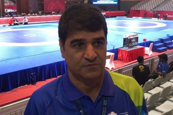  سخنگوی فدراسیون کشتی  رقابت‌های کشتی آزاد قهرمانی کشور در تاریخ مقرر برگزار می‌شود