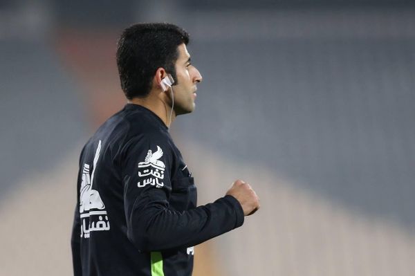  با اعلام سرپرست دپارتمان داوری؛ داوران لیگ برتری به زودی به هدست مجهز می‌شوند