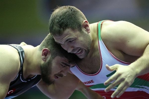 کشتی آزاد قهرمانی کشور سرمربی تیم ملی کامبوج تماشاگر مسابقات