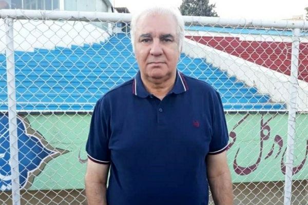 قراب بعضی از بازیکنان استقلال در حد این تیم نیستند مجیدی بیشتر دقت کند