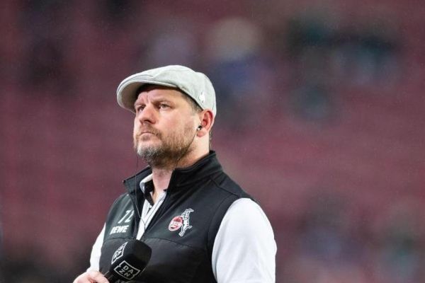 آمار عجیب و جالب بزها؛ کلاه سرمربی، پرفروشتر از پیراهن تیم و بازیکنان