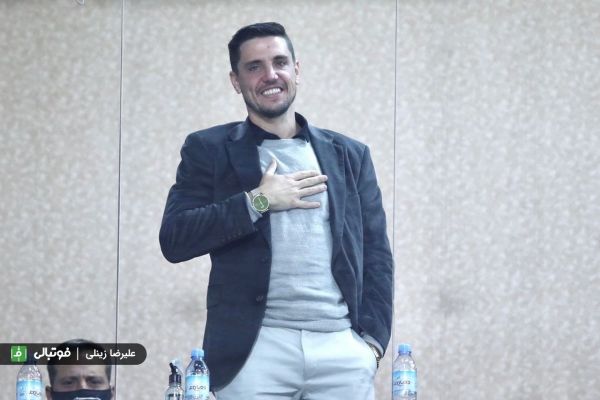  جانواریو  نگذارید با ششمین قهرمانی نماد 6 نشان دهند