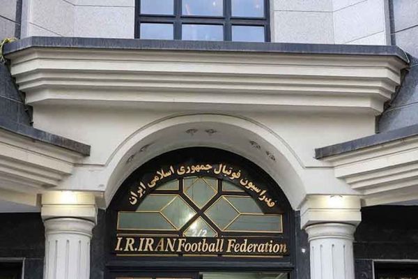  خاتمی رئیس فدراسیون فوتبال را انتخاب کرد