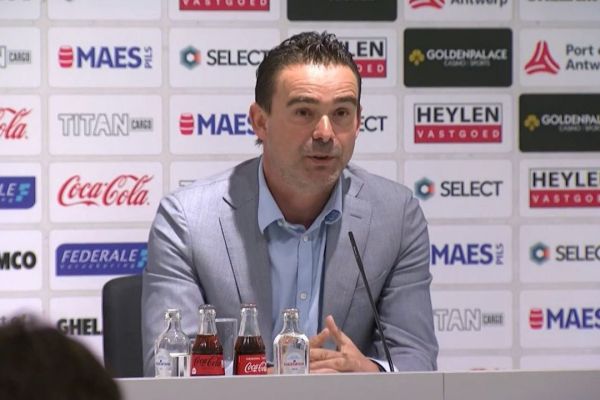 مدیر سرشناس و اخراجی آژاکس سر از تیم بلژیکی سابق بیرانوند درآورد