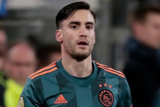  مدافع آژاکس از تمایل خود برای پیوستن به بارسلونا خبر داد