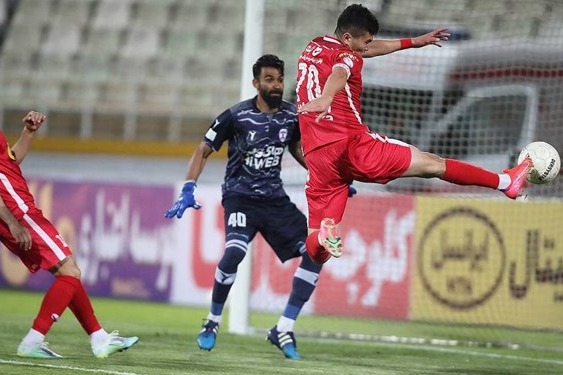 دروازهبان هوادار میباختیم هم میگفتند عنایتی نمیخواهد مجیدی قهرمان شود مقابل توهین تماشاگران سکوت میکنم