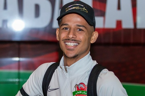 ملاقات قایدی و استراماچونی در حاشیه دیدار الغرافه والاهلی عکس