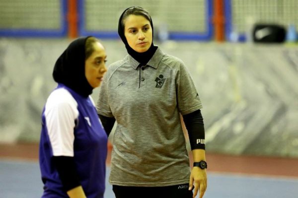  نیلوفر اردلان  نصر فردیس حرفی برای گفتن نداشت  افسوس که فوتسال بانوان پخش زنده ندارد