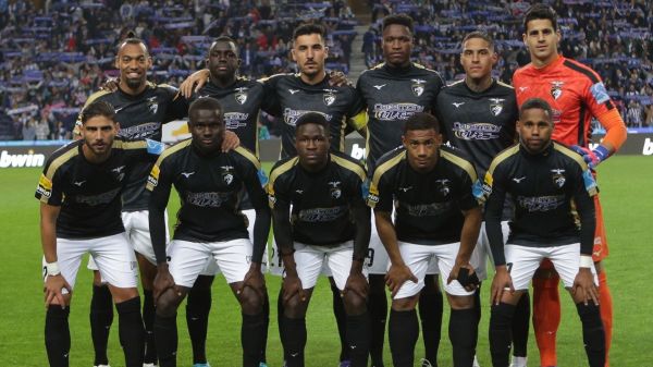  پاسخ به یک سوال مهم؛ چرا نیازمند جلوی پورتو بازی کرد