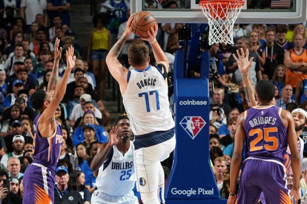  لیگ بسکتبال NBA  تساوی سری نیمه‌نهایی کنفرانس‌های غرب و شرق