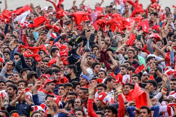 حواشی دیدار ذوبآهن - پرسپولیس جایگاههای تیم میهمان پرشد عکس