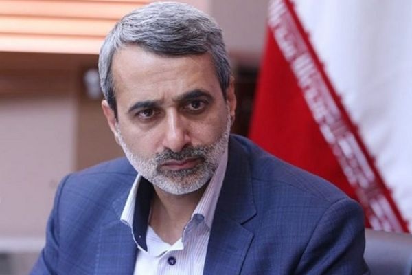 چرا روسای فدراسیون ها از کارمندان وزارت ورزش هستند