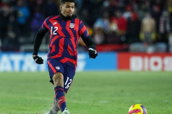  احتمال غیبت مدافع تیم ملی آمریکا در جام جهانی به دلیل مصدومیت