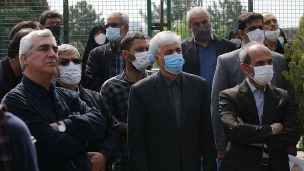  گوشی وزیر ورزش و جوانان را دزد زد