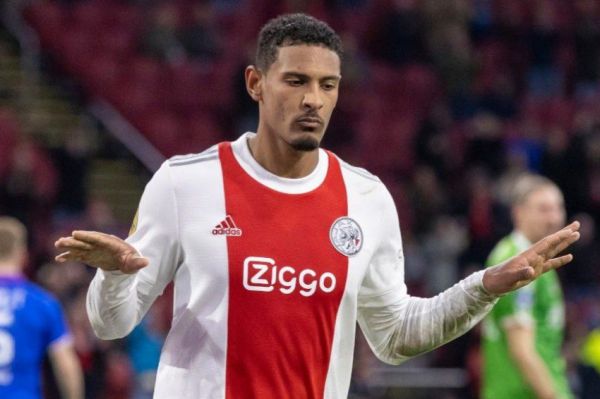 علاقه جدی دورتموند به ستاره آژاکس شرط خرید مهاجم هلندیها مشخص شد