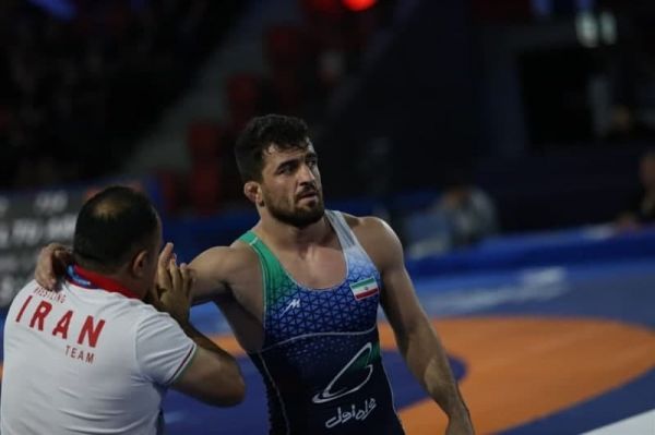 کشتی بینالمللی قزاقستان فینال ایرانی در ۶۰ کیلو