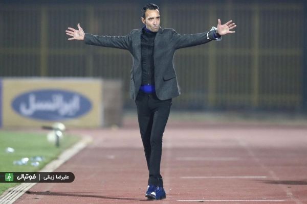  عنایتی  با این شرایط بدون انجام بازی به تهران برمی‌گردیم