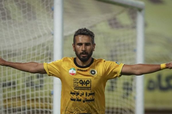  خداحافظی احساسی سجاد شهباززاده از سپاهانی‌ها عکس