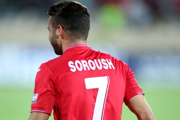 موافقت باشگاه پرسپولیس با درخواست سروش رفیعی پیراهن شماره ۷ علی پروین از بایگانی خارج میشود