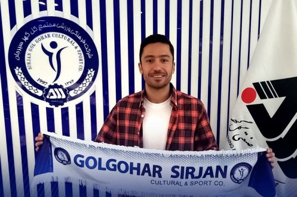 قرارداد عاشوری با گلگهر یک فصل دیگر تمدید شد